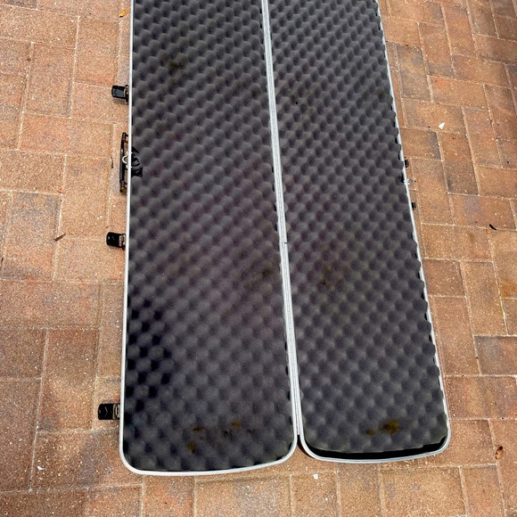 Hardcase With Foam - Picture 1 of 11